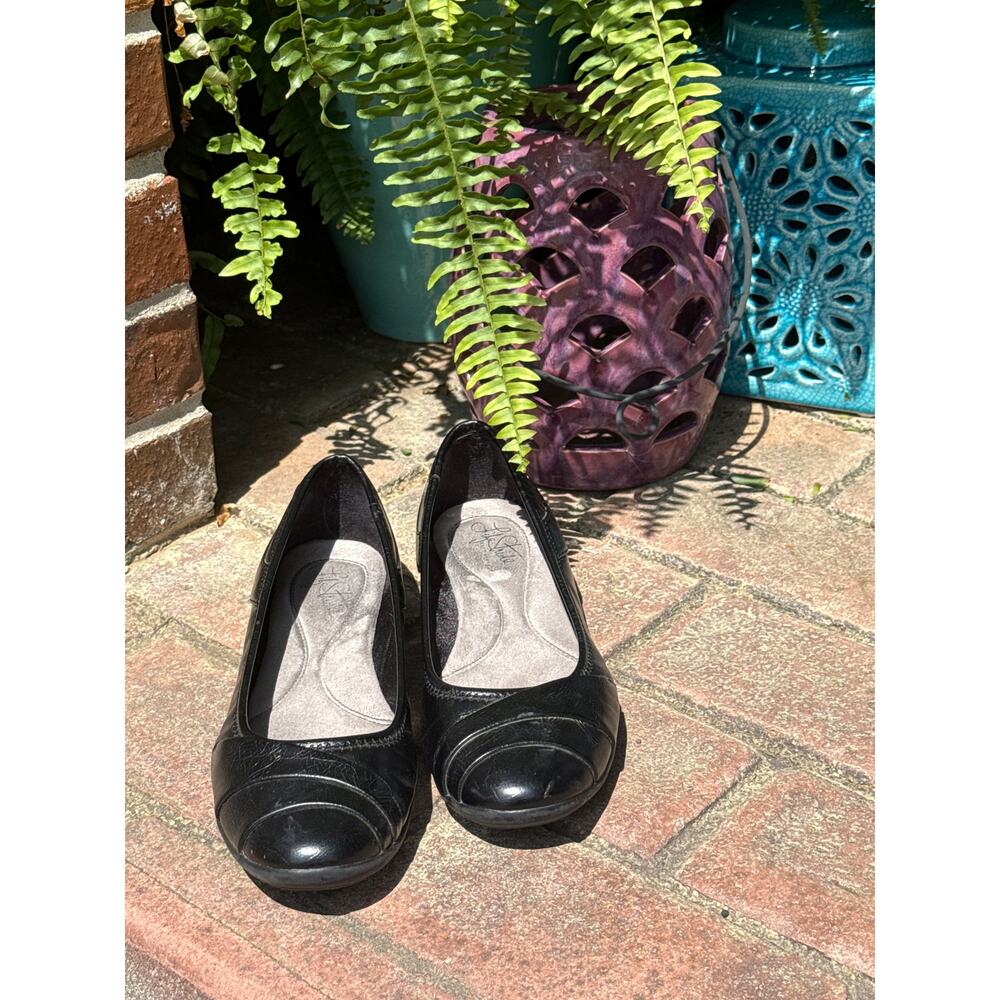 Life Stride Liza Too Black Soft Ballet Closed Toe Flats Women’s Size 8.5 M
